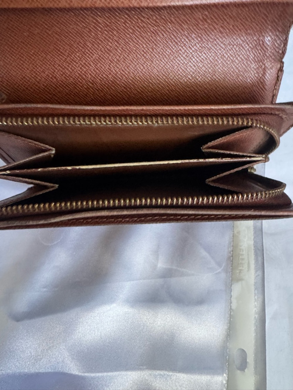 Louis Vuitton Monogram Snap Compact Wallet - Brown & Gold With COA - Picture 6 of 10
